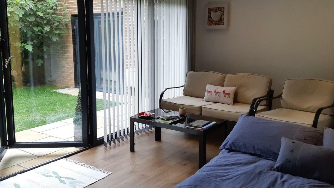 The Mills Guesthouse Hatfield  Kültér fotó